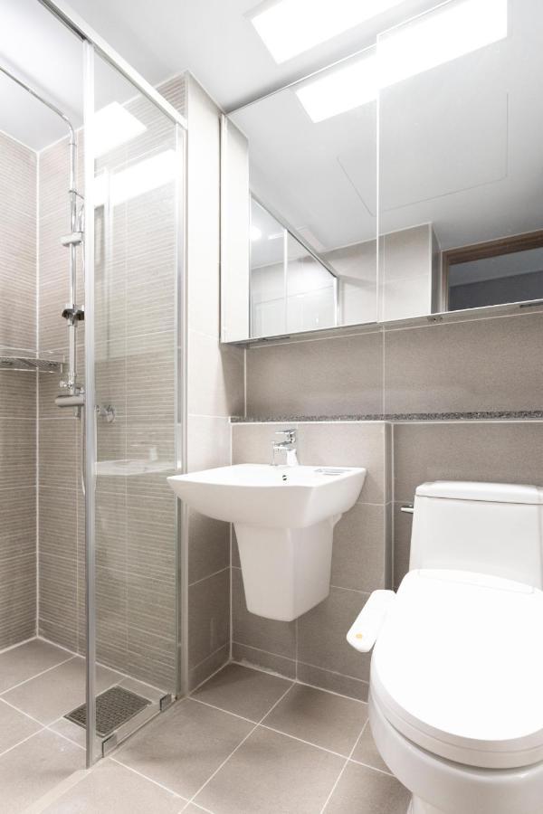Donghae Oceancity Residence Hotel Экстерьер фото