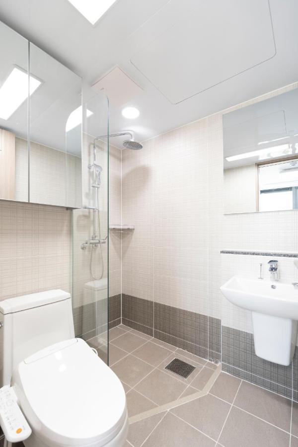 Donghae Oceancity Residence Hotel Экстерьер фото