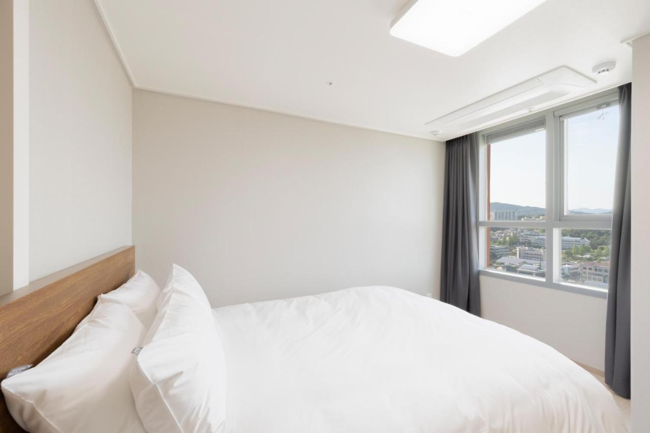 Donghae Oceancity Residence Hotel Экстерьер фото