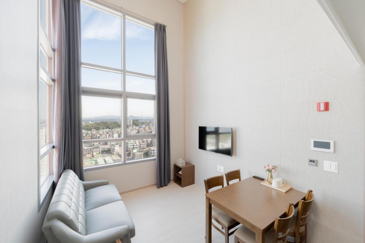 Donghae Oceancity Residence Hotel Экстерьер фото
